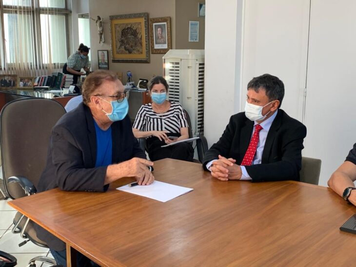 Governador e prefeito Mão Santa acertam reabertura de hospital de campanha